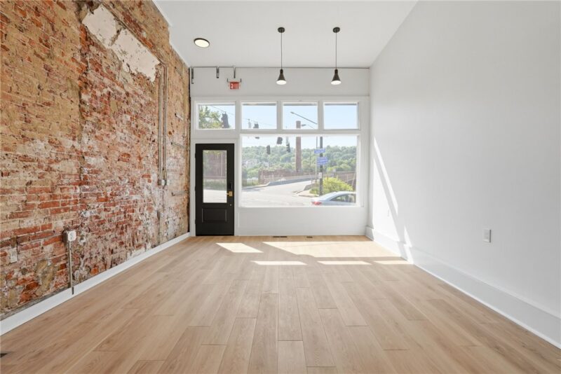 3329 Liberty Ave — photo 3