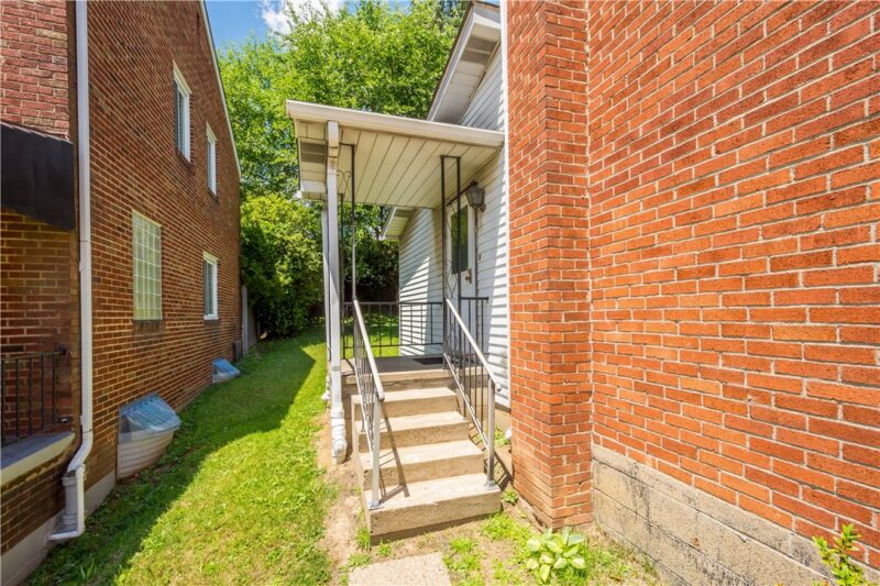 1850 Kleber Street — photo 8