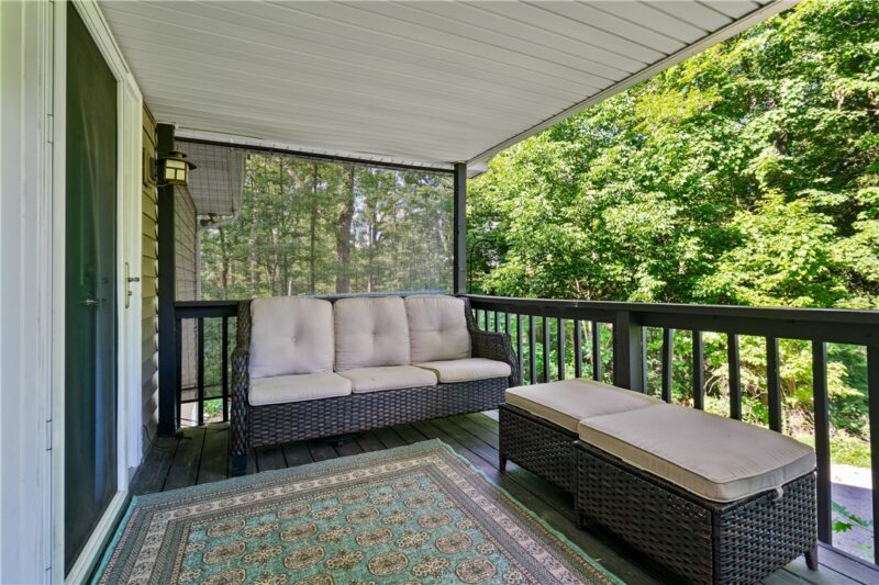 32 Woodlawn Dr — photo 8