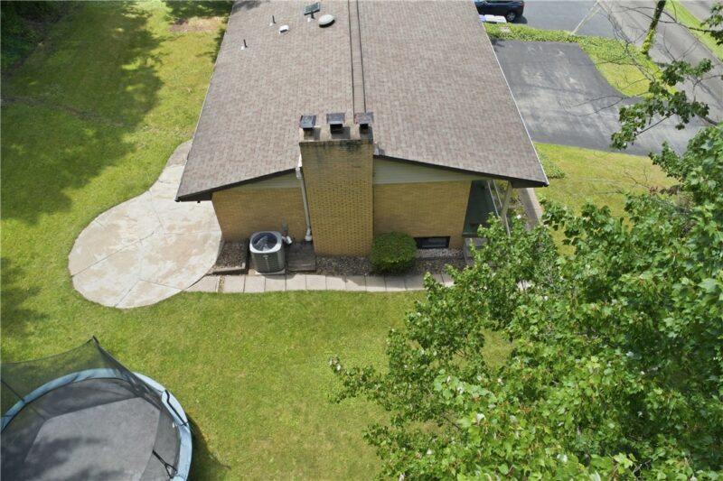 148 Dwellington Drive — photo 3