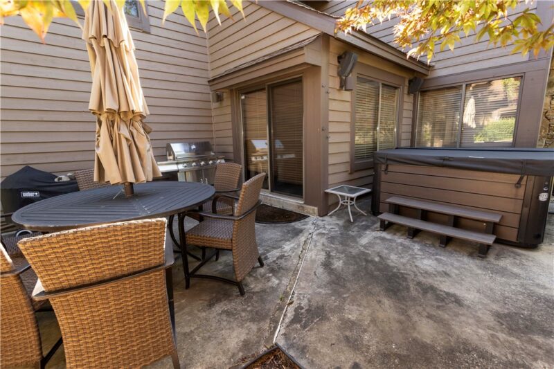 E-2 Sunridge Drive — photo 4