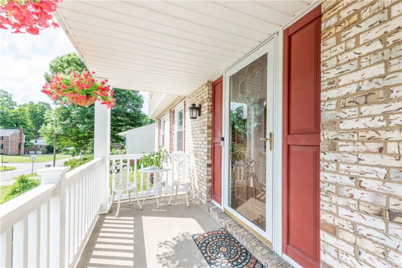 931 Cork Drive — photo 3