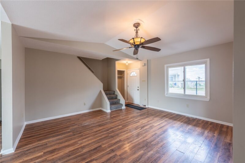826 Eureka St — photo 5
