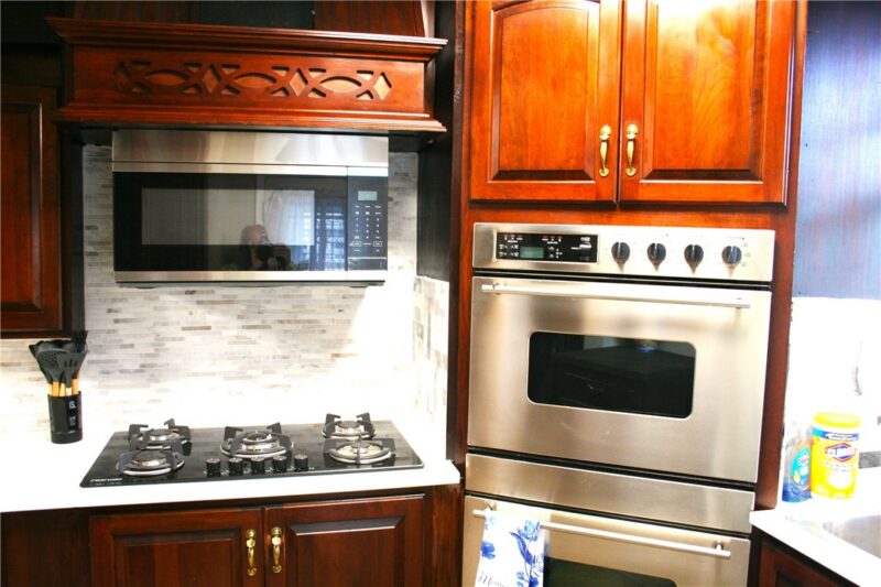 1802 Freemont St — photo 3