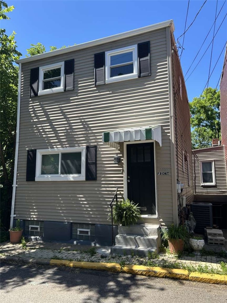 1108 Brabec St — photo 1