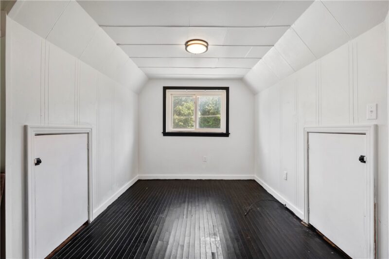 349 Maytide Street — photo 7