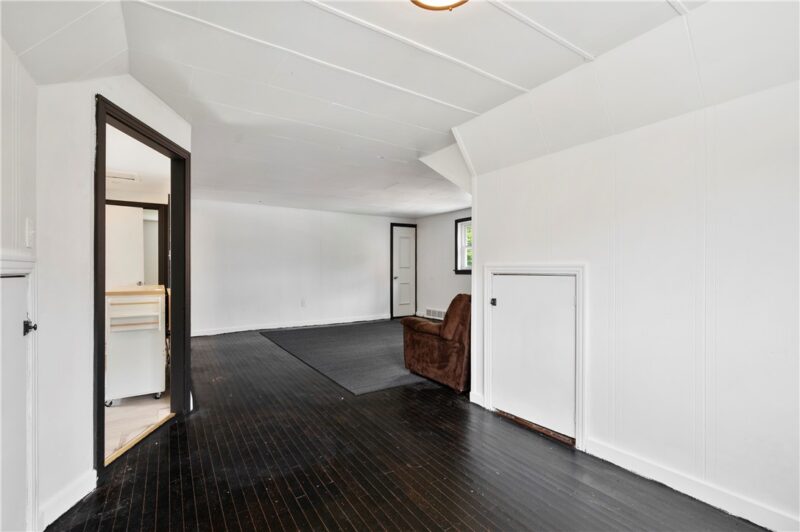 349 Maytide Street — photo 8