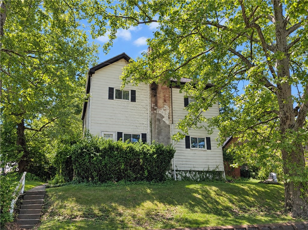 726 E 9th Ave — photo 1