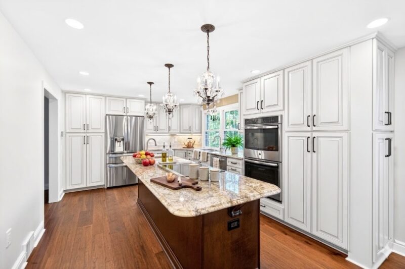 2545 Matterhorn Dr. — photo 8