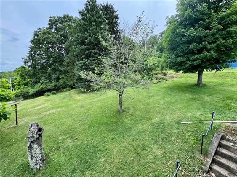 421 McGeary Ave — photo 4