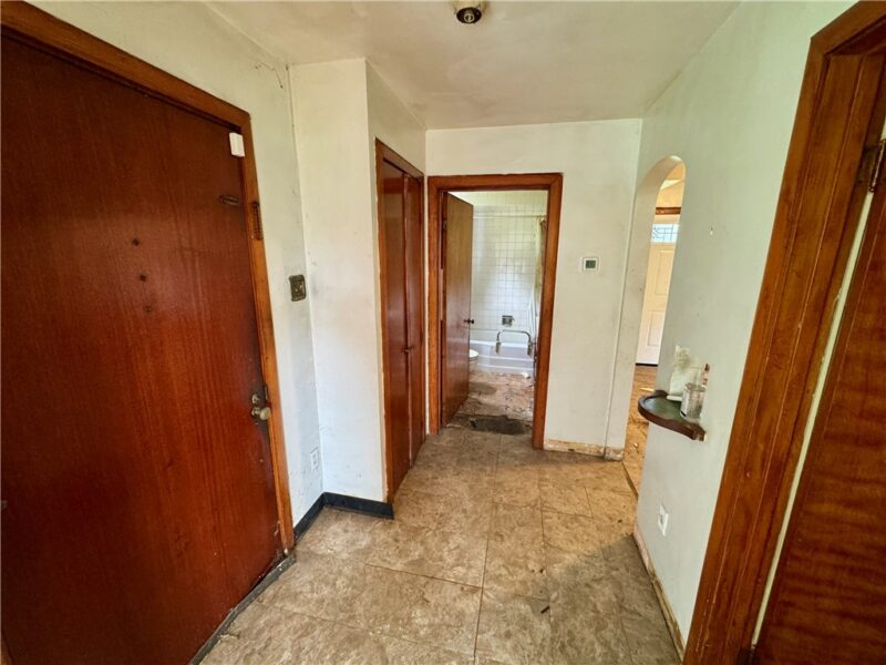 421 McGeary Ave — photo 7