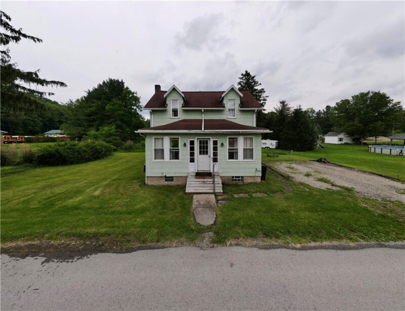 114 Stewarton Road — photo 8