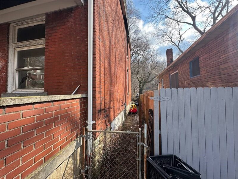 234 Renova St — photo 4