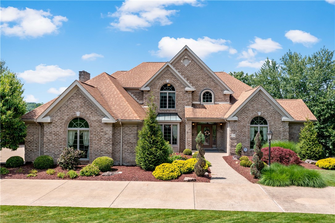206 Sugarwood Drive — photo 1