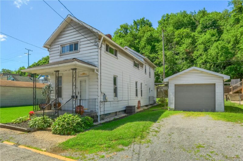 1550 Glenn Way — photo 3