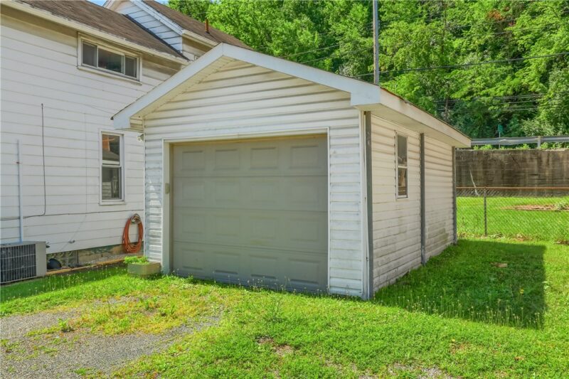 1550 Glenn Way — photo 5