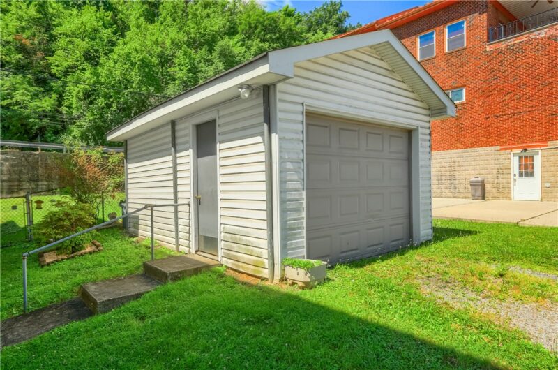 1550 Glenn Way — photo 7