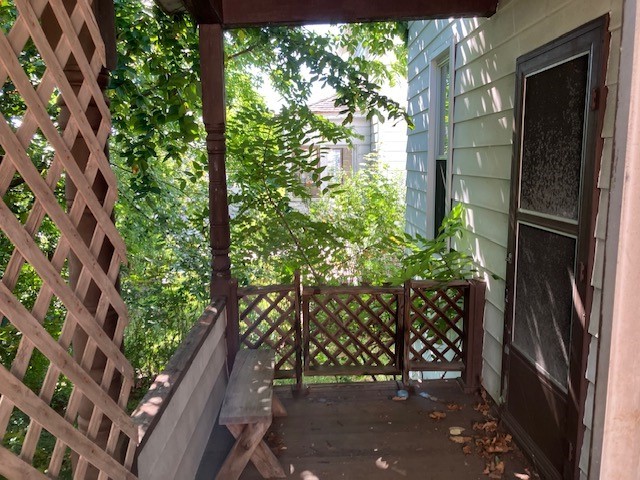857 6th Ave — photo 8