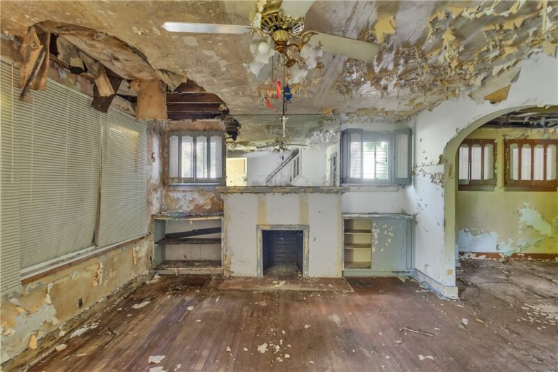 1529 Marie St — photo 3
