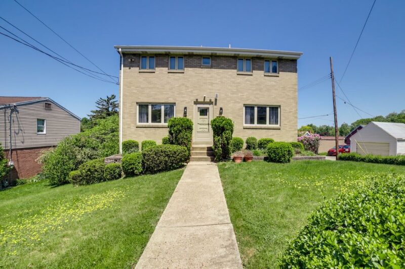 2045 E Homestead St — photo 2