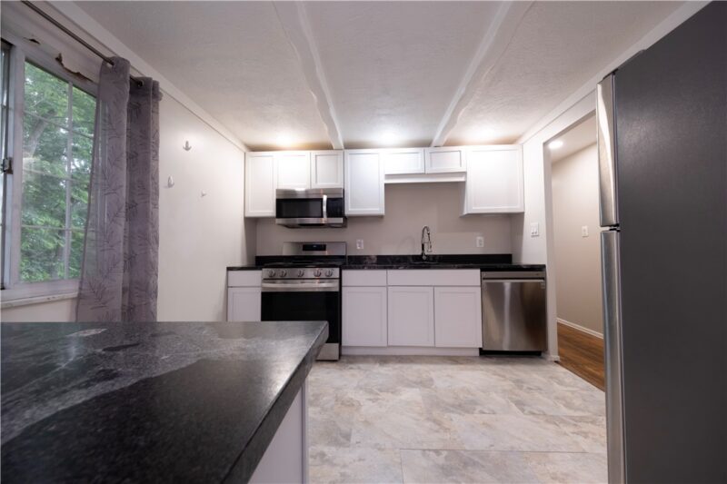143 Edgewood Drive — photo 6
