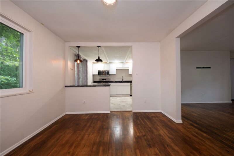 143 Edgewood Drive — photo 8