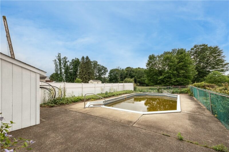2 Werner Rd — photo 6