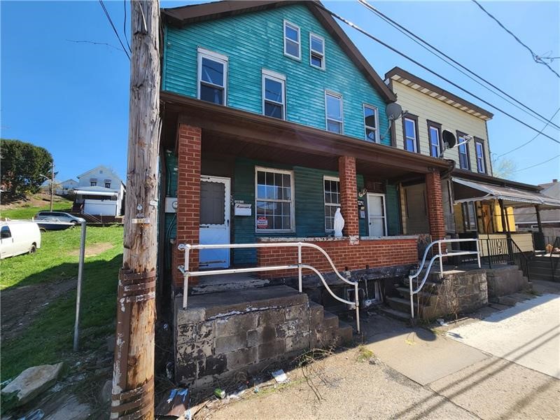 724 Hemlock Aly — photo 1
