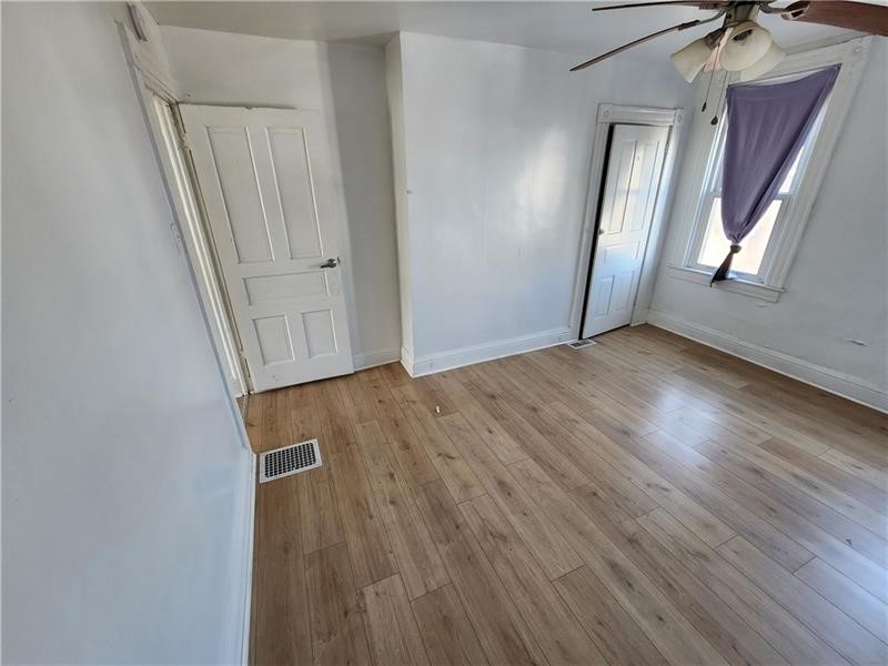 724 Hemlock Aly — photo 4