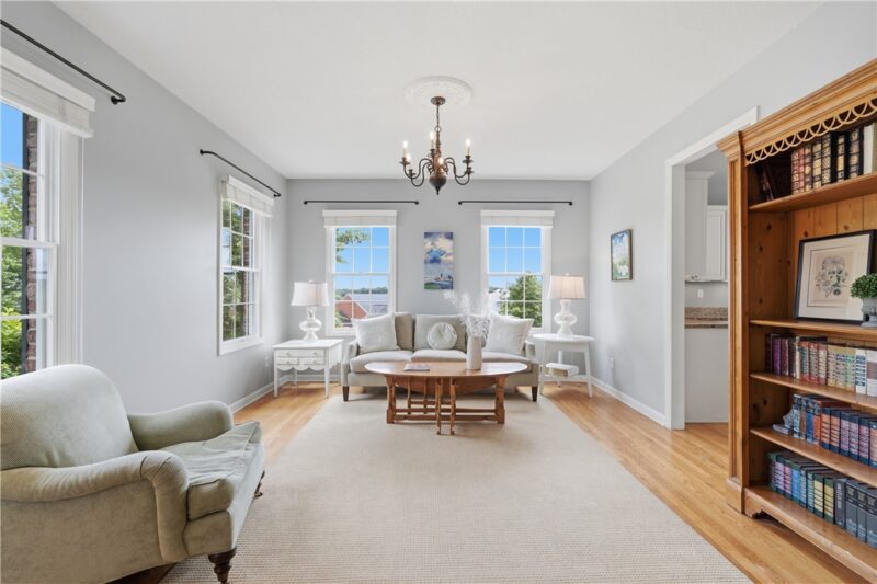 234 Molly Dr — photo 3