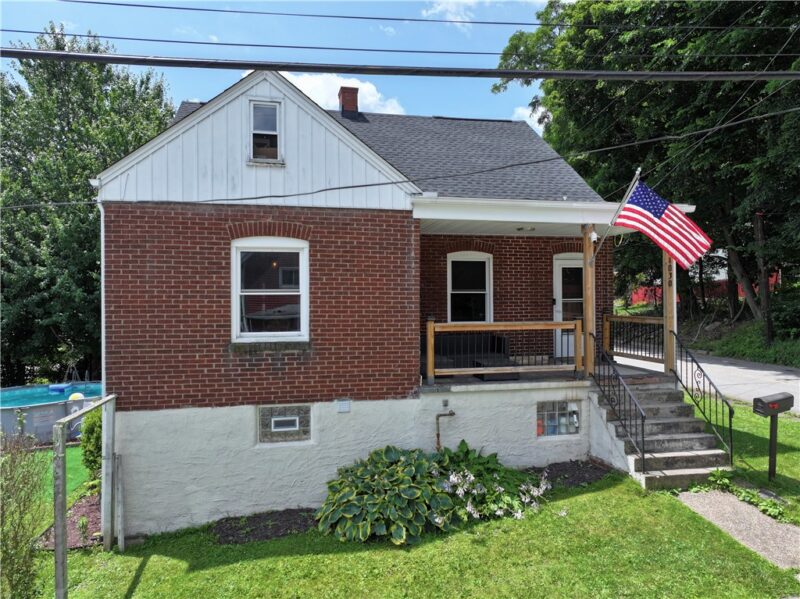 1030 Scott Avenue — photo 3