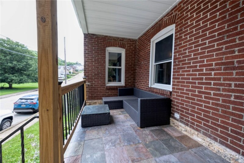1030 Scott Avenue — photo 4