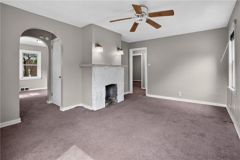 2137 Village Dr — photo 7