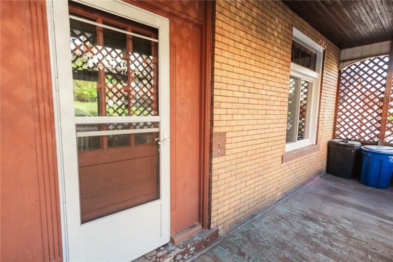2292 Valera Ave — photo 6
