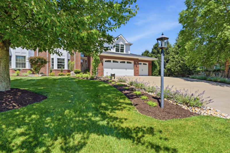 3264 Long Meadow Drive — photo 2