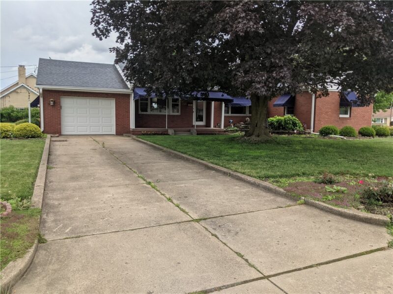 2740 Brodhead Rd — photo 3