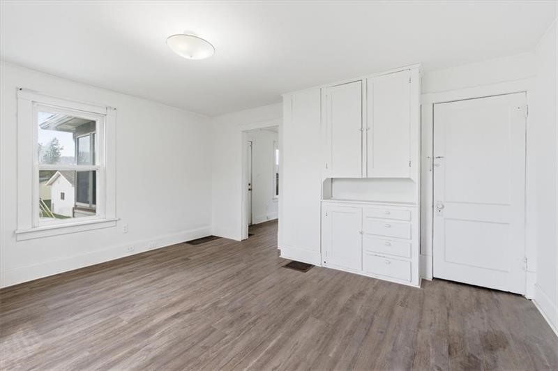 68 Beech St — photo 8