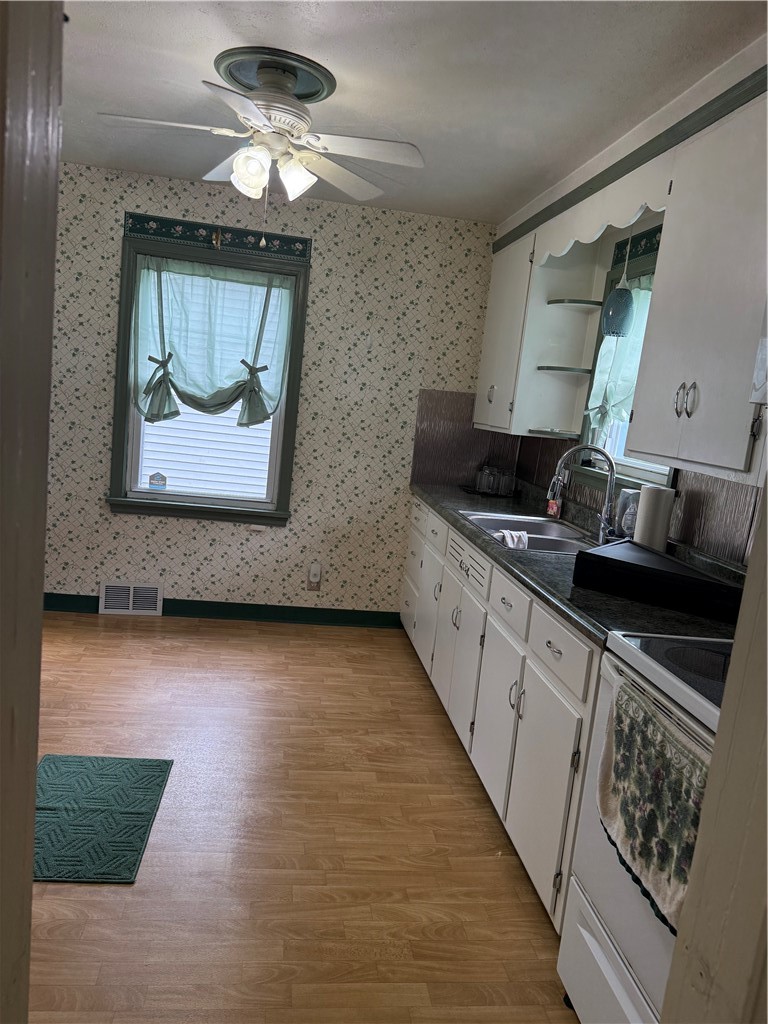 105 W Clen Moore BOULEVARD — photo 8