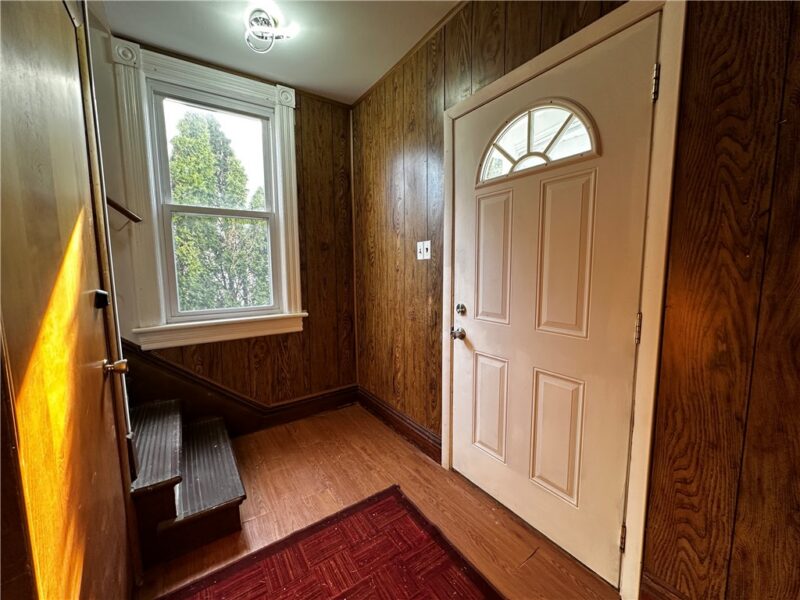 604 Centennial St — photo 2