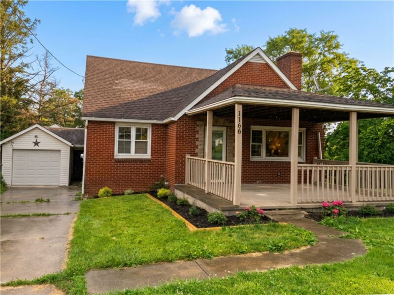 1166 N Main St — photo 4
