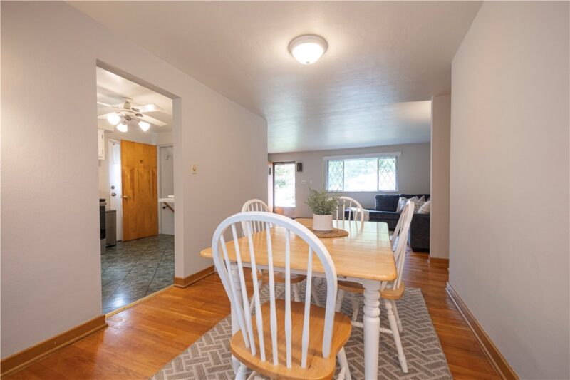 5229 Colewood Dr — photo 4