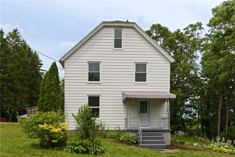 121 Freeport Road — photo 2