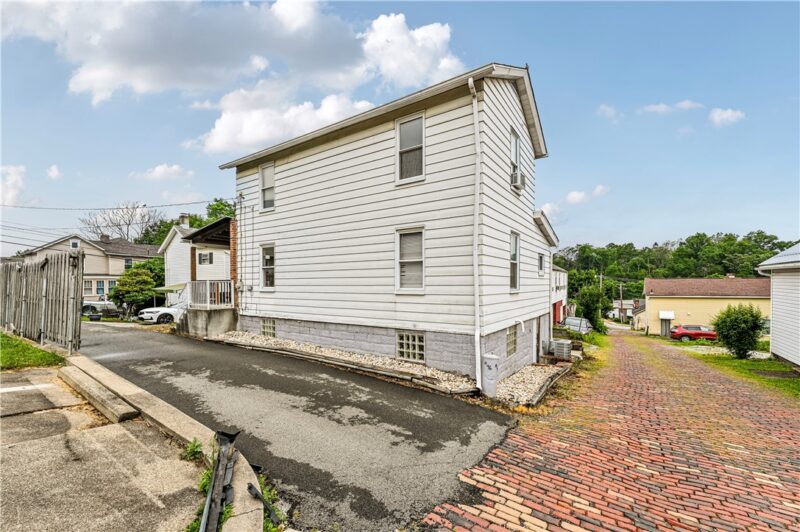 46 Hammer Way — photo 7