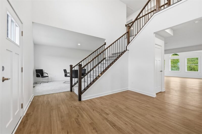 314 William Dr — photo 4