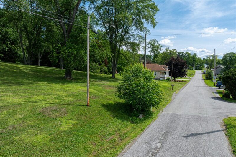 60 Woodrow Dr — photo 7