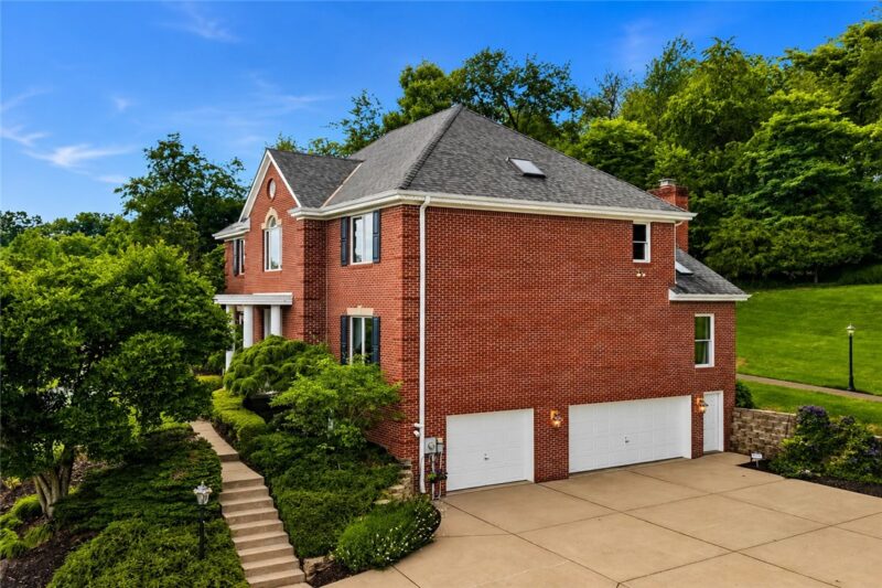 119 Laurel Oak Drive — photo 3