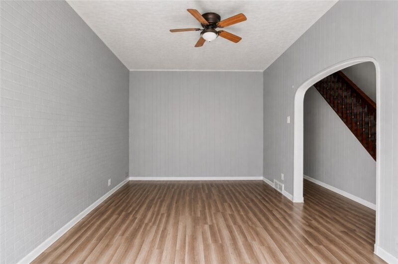 1111 Soles St — photo 3