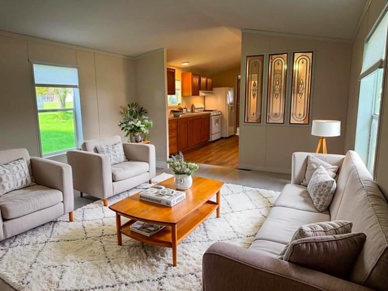 115 Woodview Drive — photo 4