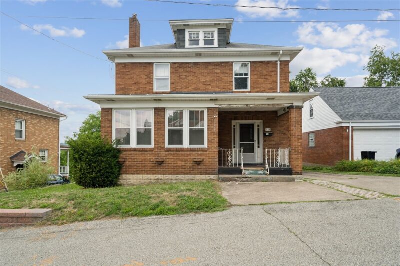 333 Greenwood Pl — photo 2