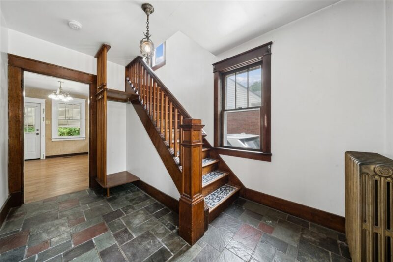 333 Greenwood Pl — photo 5